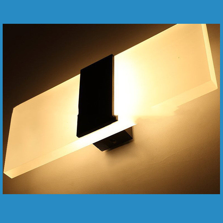 Rechargeable Motion-Sensor Wall Light