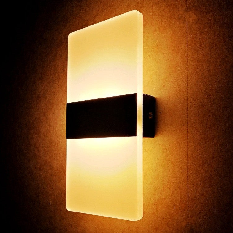 Rechargeable Motion-Sensor Wall Light
