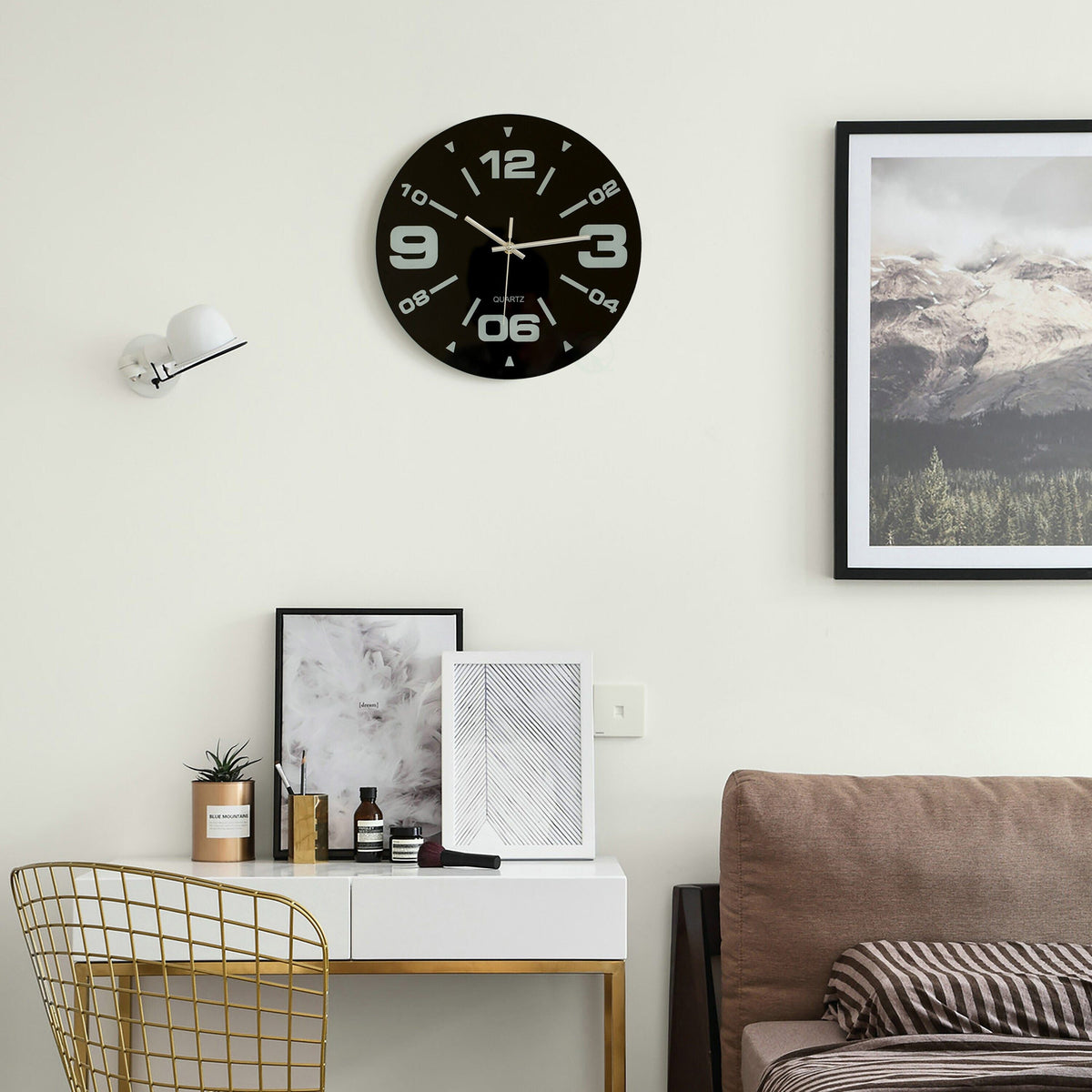 Modern Round Analog Wall Clock Black